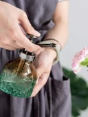 Vintage Cam Bitki Sulama Spreyi – Dekoratif Püskürtme Kolonya Şişesi 200 ml Yeşil - 2