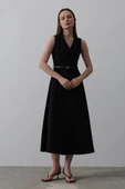 Sıfır Kollu Kemer Detaylı Elbise - Siyah thumbnail 4