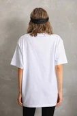 Unisex Taş Desenli Oversize T-Shirt - Beyaz thumbnail 2