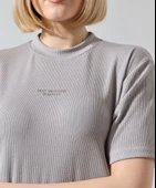 Unisex Bisiklet Yaka Baskılı Slim Fit T-Shirt - Boyalı Gri thumbnail 4