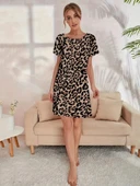 Kadın Kısa Kollu Bisiklet Yaka Leopa Desen Süprem Elbise thumbnail 2