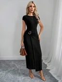 Kadın Yarım Ay Kollu Yuvarlak Yaka önünde Toka Detaylı Modal Maxi Elbise thumbnail 3