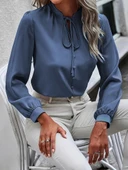 Kadın Uzun Kollu Yakalı Yakadan Bağcıklı Düğmeli Sandy Bluz thumbnail 1