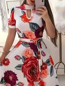 Kadın Kısa Kollu Pencere Detay Gül Baskılı Tam Boy Kiloş Elbise thumbnail 2