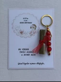64 Adet Kişiye Özel 6 Ay Kına Hatırası Kırmızı Anahtarlık ve Paketlenmiş Kına Dağıtmalık Hediyelik thumbnail 1