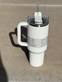 Stanley Quencher Pipetli Termos 1,18 L beyaz thumbnail 2