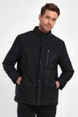 Erkek Siyah Standart Fit Normal Kesim İçi Kürklü Dik Yaka Çıtçıt Detaylı Fermuarlı Kışlık Mont thumbnail 1