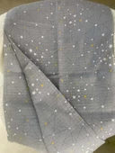 80 x 90 Unisex Bebek Battaniyesi – Gri & Sarı Yıldız Desenli Müslin - 1