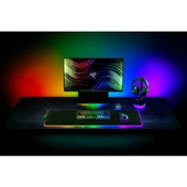 Razer Strıder Chroma RGB Mousepad - RZ02-04490100-R3M1 - 3