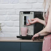 Melitta Caffeo Solo E950-877 Kumlu Gri Tam Otomatik Espresso Makinesi Teşhir - 6