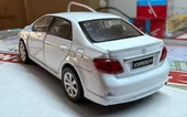 Oyuncak Metal Model Araba 1/36 Çek Bırak 2009 Toyota Corolla Beyaz thumbnail 3