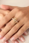 Gold Renk Taşlı Çivi Ayarlanabilir Kadın Yüzük thumbnail 2