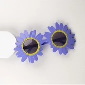Mor Renk Papatya Şekilli Parti Gözlüğü 18x10 Cm - 3