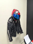 Motosiklet Kask ve Mont Askısı  Duvar Tipi Standart Askı Aparatı - 1