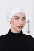 Loggia Geçmeli Beyaz Bone Önü Dikişsiz Kaymaz Lastikli Kadın Tesettür Pratik Geçme İç Bone thumbnail 4