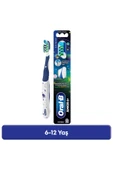 Oral-B Kids/Junior 6-12 Yaş Diş Fırçası thumbnail 1