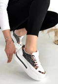 Lawin Beyaz Cilt Siyah Simli Bağcıklı Spor Ayakkabı thumbnail 2