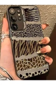 Samsung Galaxy S23 Ultra Uyumlu Kılıf Leopar Desenli Kahverengi Çizgili Metalik Tuşlu Kamera Çıkıntı - 1