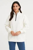Kadın Üç İplik Dık Yaka Yarım Fermuarlı SweatShirt - Beyaz thumbnail 6