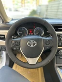 Toyota Corolla 2013-2018 Araca Özgü Dikmeli Direksiyon Kılıfı Nokta Düz Siyah İpli thumbnail 1