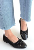 BİÇOMİ Etya Siyah Cilt Babet Ayakkabı thumbnail 2