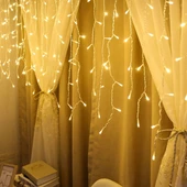 Periboia 4 Metre 16 Saçak Led - 2