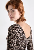 Only 15361325 Genis Yaka Leopar Desenli Kadin Body - Leopar - 4