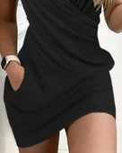 Kadın Kruvaze Yaka Büzgü Ve Zincir Aksesuar Detay Cepli Sandy Mini Elbise thumbnail 2