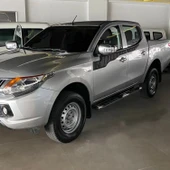 Mitsubishi L200 2015-2019 Yıl Aralığı Uyumlu Yarasa Kapı Kaplama 4 Parça thumbnail 7