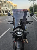 MOTOCAM KTM Husqvarna Svartpilen 250-401 Ön Cam 2020-2025 Model 47cm Siyah Renkli 4mm - 1