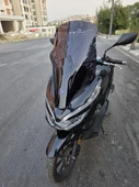 MOTOCAM Honda PCX Siperlik Ön Cam 2018-2020 Model 65cm Siyah Renkli 4mm ORTA BOYLU CAM - 3