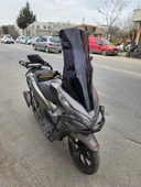 MOTOCAM Honda PCX Siperlik Ön Cam 2018-2020 Model 83cm Siyah Renkli 4mm UZUN CAM thumbnail 2