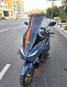 MOTOCAM Küba Newcity 125 Siperlik Ön Cam 2023-2025 Model 78cm Siyah Renkli 4mm UZUN VE GENİŞ thumbnail 3