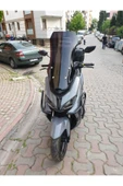 MOTOCAM Küba Novax 200 Siperlik Ön Cam 2023-2025 Model 65cm Siyah Renkli 4mm UZUN CAM thumbnail 3