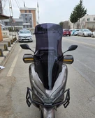 MOTOCAM Honda PCX Siperlik Ön Cam 2018-2020 Model 83cm Siyah Renkli 4mm UZUN CAM thumbnail 1
