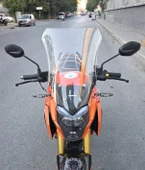 MOTOCAM Arora ARS 200 Siperlik Ön Cam 2022-2025 Model 46cm Şeffaf Renkli 4mm thumbnail 1