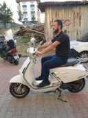 MOTOCAM RKS Bitter Siperlik Ön Cam 2022-2025 Model 43cm Şeffaf Renkli 4mm APARATSIZDIR thumbnail 3