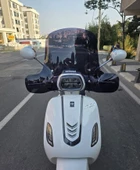 MOTOCAM Arora Safari 50-125 Siperlik Ön Cam 2021-2025 Model 37cm Siyah Renkli 4mm APARATSIZDIR thumbnail 1