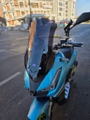 MOTOCAM Arora Beatrix 150 Siperlik Ön Cam 2023-2025 Model 55cm Siyah Renkli 4mm KISA SPOR CAM thumbnail 3