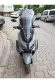 MOTOCAM Küba Novax 200 Siperlik Ön Cam 2023-2025 Model 57cm Füme Renkli 4mm ORTA BOYLU CAM - 1