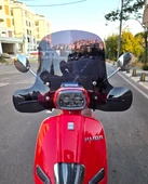 MOTOCAM Küba Grace 50 125 Ön Cam 2023-2025 Model 37cm Siyah Renkli Elcikli APARATSIZDIR thumbnail 1