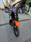 MOTOCAM KTM 950-990 Adventure KİT RALLY Replikaa Siperlik Ön Cam 51cm Siyah Renkli 4mm thumbnail 2