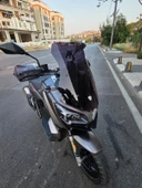 MOTOCAM RKS Reale 125 Siperlik Ön Cam 2023-2025 Model 55cm Siyah Renkli 4mm KISA SPOR CAM thumbnail 2