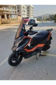 MOTOCAM Kymco DTX 250-360 Siperlik Ön Cam 2021-2025 Model 68cm Siyah Renkli 4mm thumbnail 2
