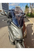 MOTOCAM Yamaha Xmax 250 Siperlik Ön Cam 2011-2013 Model 55cm Füme Renkli 4mm KISA SPOR CAM thumbnail 2