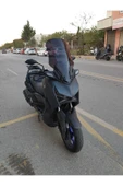 MOTOCAM Yamaha Xmax 250 Siperlik Ön Cam 2023-2025 Model 65cm Füme Renkli 4mm ORTA BOYLU CAM thumbnail 2