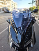 MOTOCAM Yamaha Xmax 250 Siperlik Ön Cam 2014-2017 Model 36cm Füme Renkli 4mm SPORTİF thumbnail 1