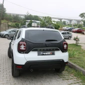 Dacia Duster 2018-2024 Yıl Aralığı Uyumlu Bagaj Kapağı Dodik 3 Parça thumbnail 11