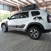 Dacia Duster 2018-2024 Yıl Aralığı Uyumlu Hornet Dodik Set 12 Parça thumbnail 10