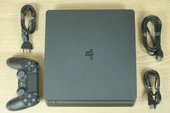 Sony Playstation 4 Ps4 Slim 1 Tb + 2 Oyun Kolu Teşhir Ürünü thumbnail 2